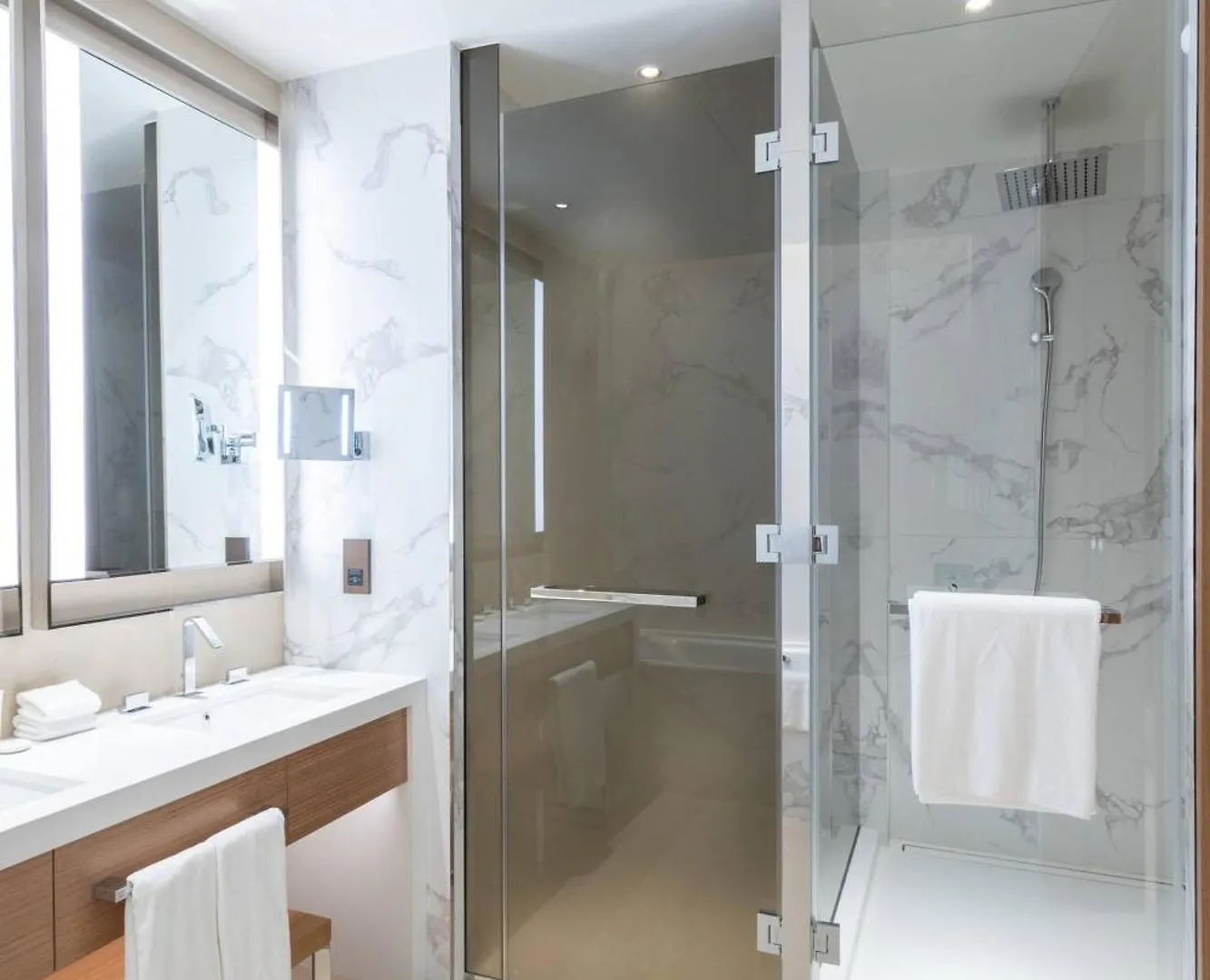 Luxury 2Br At Address Opera Downtown City View 두바이 아랍에미리트