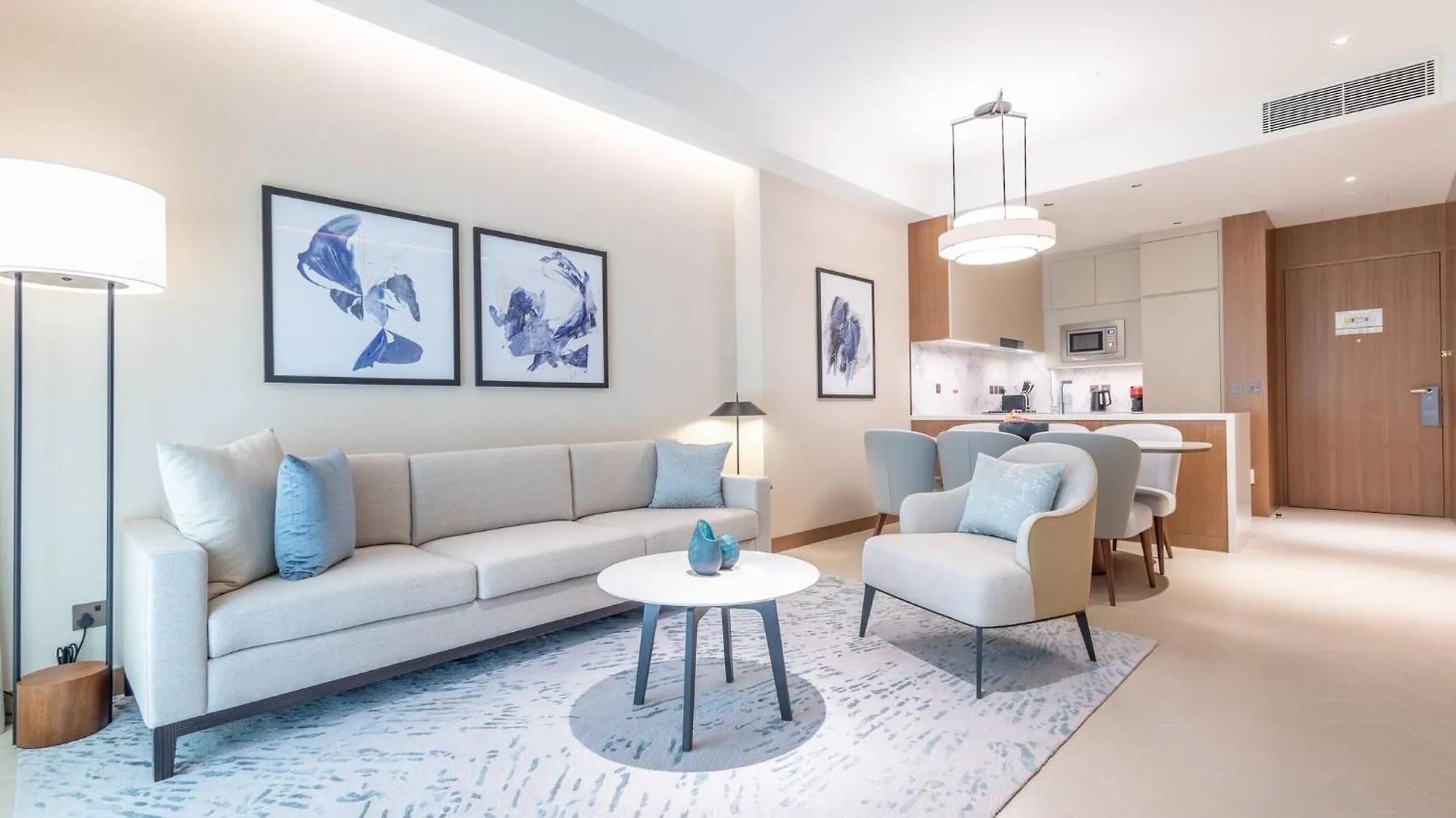 Luxury 2Br At Address Opera Downtown City View 두바이